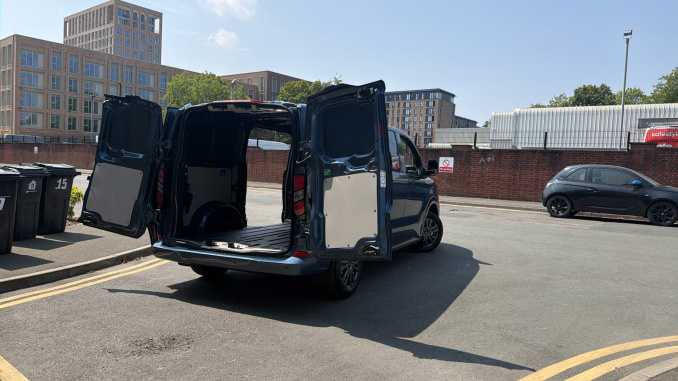 Ford Transit Custom 280 L1 Diesel Fwd 2.0 EcoBlue 136ps H1 Van Limited Auto - Image 36